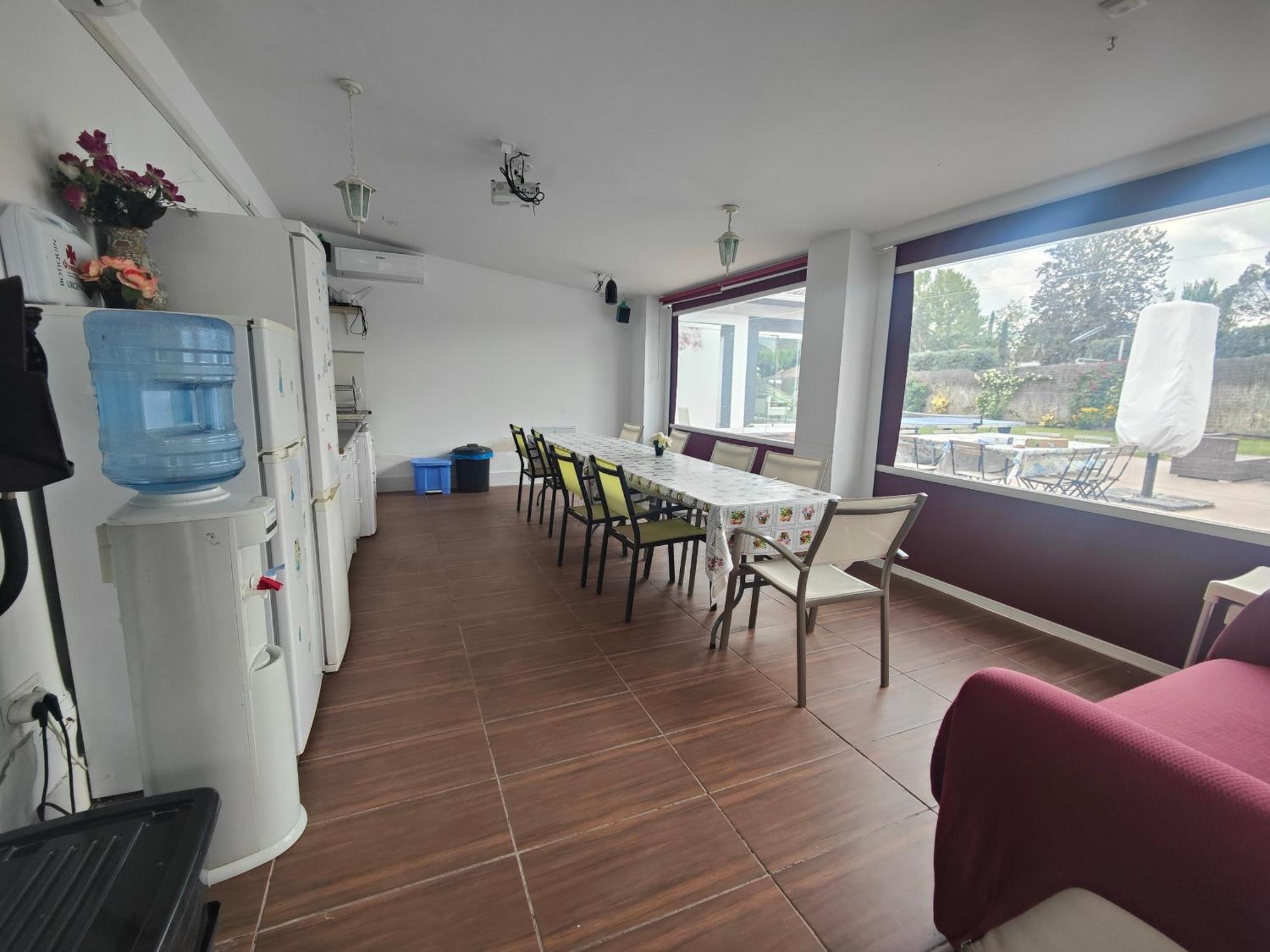 Chalet Con Piscina Y Jacuzzi En Madrid Alquila Habitaciones Algete Екстериор снимка